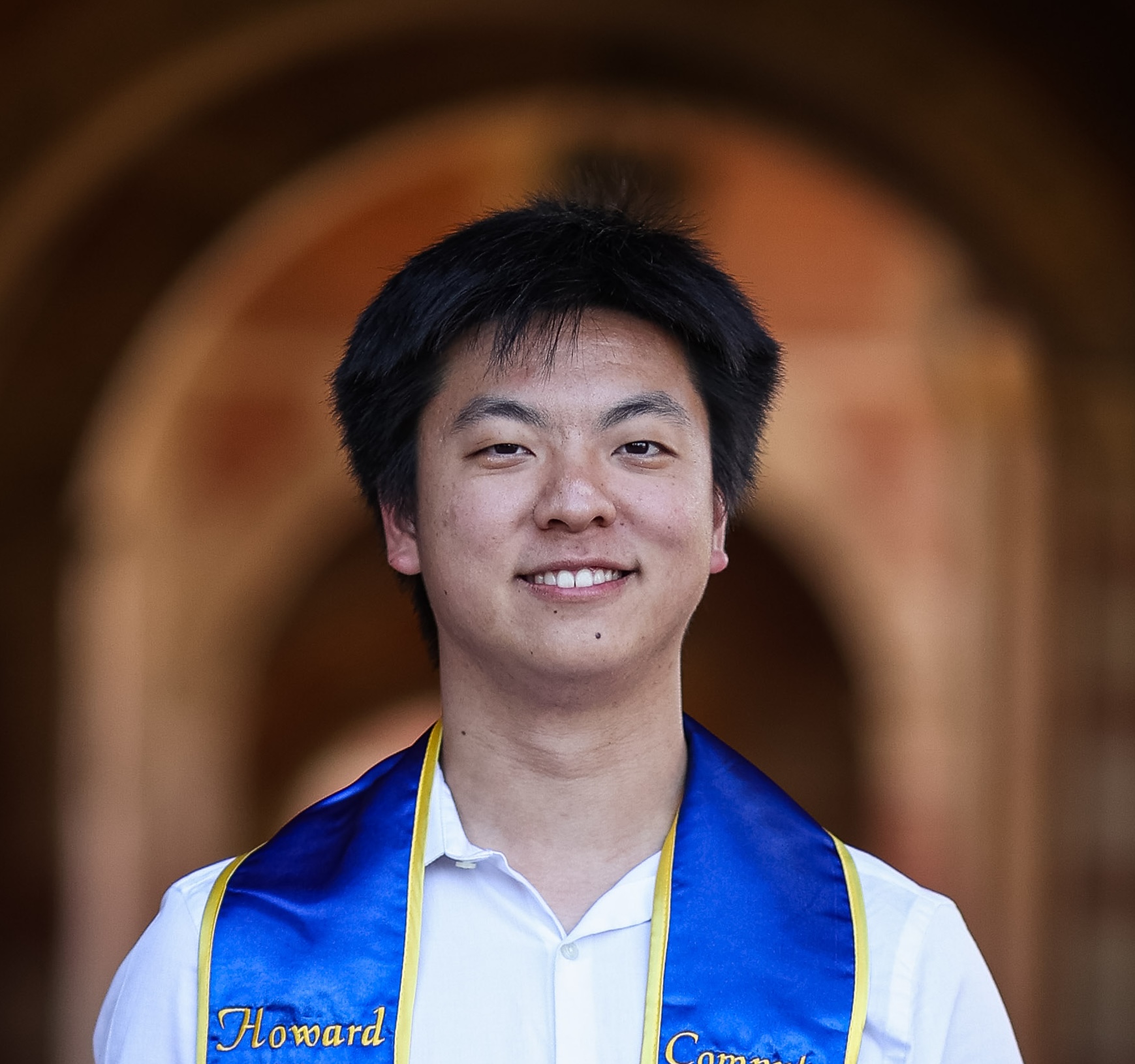 Portrait of Howard Zhu